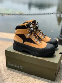 在飛比找Yahoo!奇摩拍賣優惠-Timberland&Bee Line聯名經典款男靴 高幫徒