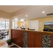 Alamo Inn & Suites