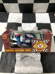 Mark Martin #6 Valvoline 1995 Thunderbird 100 Years of Racing 1:64 scale Action