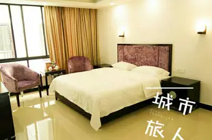 陽朔晶瑩歡樂假日酒店Guilin Yangshuo Jingying Huanle Village Holiday Inn