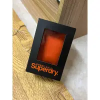 在飛比找蝦皮購物優惠-Superdry盒子 收納盒 紙盒 極度乾燥 手錶盒 黑橘配