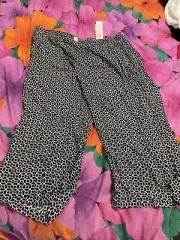 Millers Crop Pants 22 Freepost K108