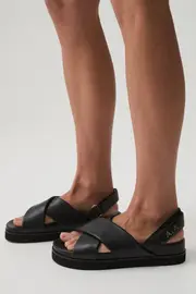 Padded Crossover Sandal 966