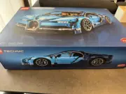 LEGO Technic Bugatti Chiron 42083 Figure Complete set with box