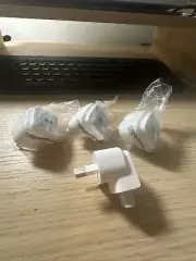 Apple MacBook/iPad AUS Adapter Plug Adapter kit