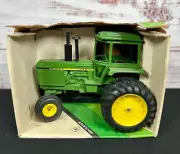 ERTL Toy John Deere Sound-Gard Tractor with Duals #5507