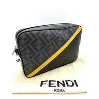 在飛比找蝦皮購物優惠-FENDI 芬迪 肩背包 Zucca花紋 灰色 日本直送 二