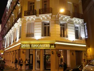 特羅卡德羅飯店