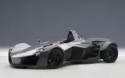 18113 AUTOart 1:18 BAC Mono Glay model car