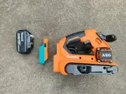 Makita 18v Battery adaptor to AEG/Rigid tool- drill, grinder, saw, nailer