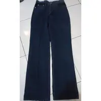 在飛比找蝦皮購物優惠-TRUSSARDI JEANS 義大利製藍色棉+彈性直筒牛仔