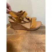 Born Lenore Platform Wedge Leather Sandals size 11 New