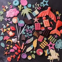 在飛比找ETMall東森購物網優惠-巧克力翻糖蛋糕模具五角星長格子華夫餅干浮雕數字立體愛心硅膠模