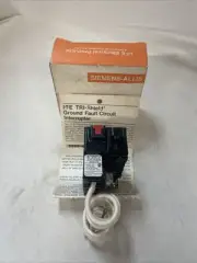 Siemens-Allis ITE Molded Case Tri-Shield GFI 20 Amp Breaker
