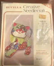 Vtg Bucilla Calico Cat Hug Me Toy Kit 15” Stuffed Animal #8672, patchwork quilt