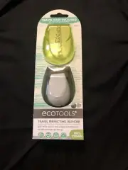 EcoTools Travel Perfecting Blender Plastic Travel Case and Sponge Makeup Sealed!