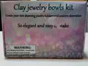 2Pepers DIY Clay Jewelry Dish Craft Kit, Make Your Own 5 Clay Bowls/Unicorn NOB