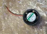 10 NEW SUNON ROUND MAGLEV ELECTRONICS COOLING FANS 5V .6W GM0501PFV1-8A 22MM