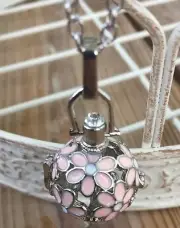 ESSENTIAL OIL DIFFUSER NECKLACE PINK DAISY FLOWER AROMATHERAPY OILS 21-30" CLAY