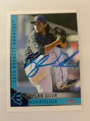 Dylan Silva 2015 Signed Everett Aqua Sox Team Card
