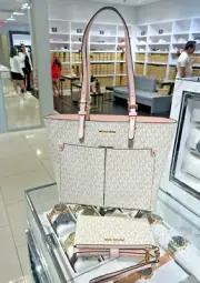 Michael Kors MD Double Pocket Tote Bag+Double Zip Wallet (Powder Blush Multi)