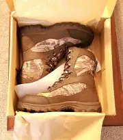 New Red Wing Irish Setter Hunting Crosshair Boots Insulated Model 1868 sz 11.5 M