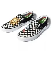 NIB Mens Vans Skate Slip-On Skateistan Checkerboard Black White sz 5.5