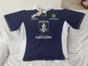 FREMANTLE DOCKERS AFL BNWT TRAINING SHIRT SIZE 5XL