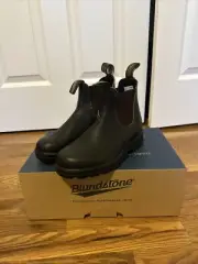 Blundstone Women’s 500 Chelsea Boot US Size 6.5 Stout Brown