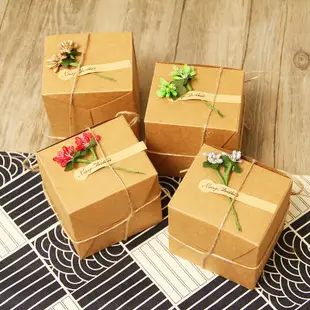 創意 禮物包裝 牛皮紙盒 禮盒包裝 聖誕節 交換禮物 主題 聖誕裝飾 緞帶花 套組