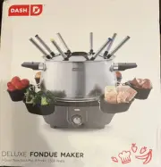 Dash Deluxe Fondue Maker 3 Quart Nonstick Pot with 8 Forks 1500 Watts BRAND NEW