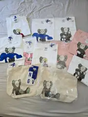 Brand New KAWS x UNIQLO UT 2019 TEE M Medium Tshirts Tote Bags Bundle