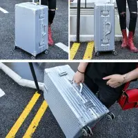 在飛比找樂天市場購物網優惠-復古鋁框行李箱 20寸密碼箱 韓版皮箱旅行箱 拉桿箱登機行李