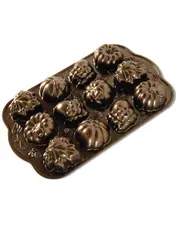 Nordic Ware Autumn Delights Cakelet Pan