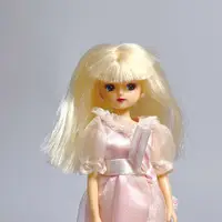 在飛比找蝦皮購物優惠-二手 日本 Takara Licca 莉卡 人偶 銀白金 娃