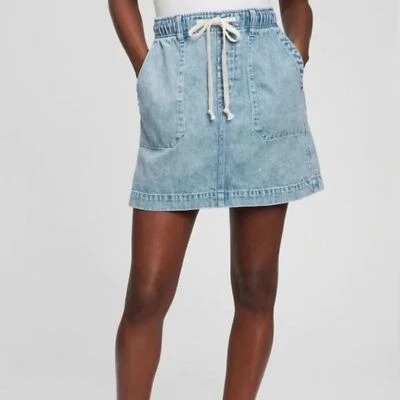 Gap denim pull up light washed mini skirt Size S New