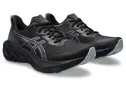 ASICS NOVABLAST 4 1011B693 002 Black Graphite Grey Running sport Shoes sneaker