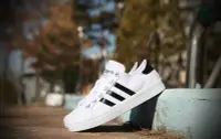 在飛比找Yahoo!奇摩拍賣優惠-【日貨代購CITY】ADIDAS Originals Cou