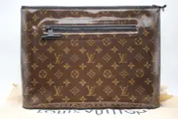 在飛比找Yahoo!奇摩拍賣優惠-【青蘋果】LV  Louis Vuitton POCHETT