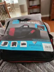 Duffle Bag Travelers Club EZ UN-ZIP 32" Expandable Collapsible Rolling Luggage
