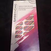 SASSY+CHIC 16 Fashion Nail Stickers Colorful Multicolor Zigzag Print