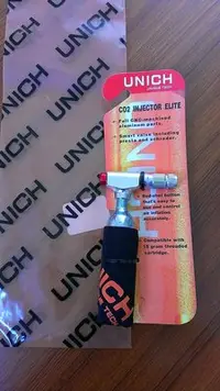 在飛比找Yahoo!奇摩拍賣優惠-【二輪極速】UNICH 輕巧型 CO2打氣筒 使用16g有牙