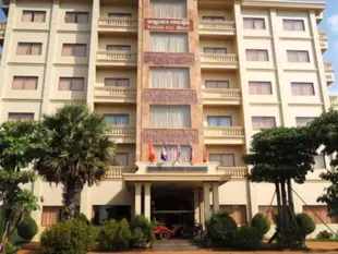 瑞塔納克城市飯店Ratanak City Hotel