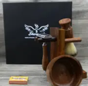Black 5 Piece Shaving Set | DE Safety razor & Badger Brush | Men's Gift Kit