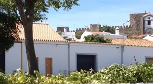 CASA NA VILA HISTORICA DE MOURAO