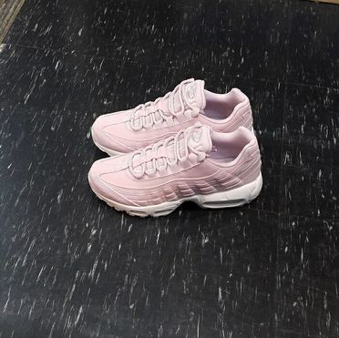 Air Max 95粉的價格推薦- 飛比2023年07月即時比價