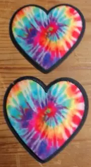 2 x RAINBOW HEARTS Embroidered Patchs Motif 5.7cm x 5.6cm, Iron-on Sew or Glue