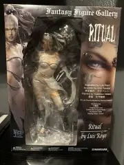 Fantasy Figure Gallery “Ritual” Luis Royo Statue Yamato USA PVC Figure