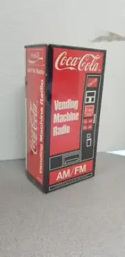 Vintage 1982 Coke AM/FM Vending Machine Radio (Still Sealed) NIB Shelf Up 5