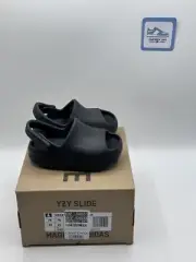 Adidas Yeezy Slide Onyx Infant UK 7K Brand New Boxed Fast Tracked Delivery